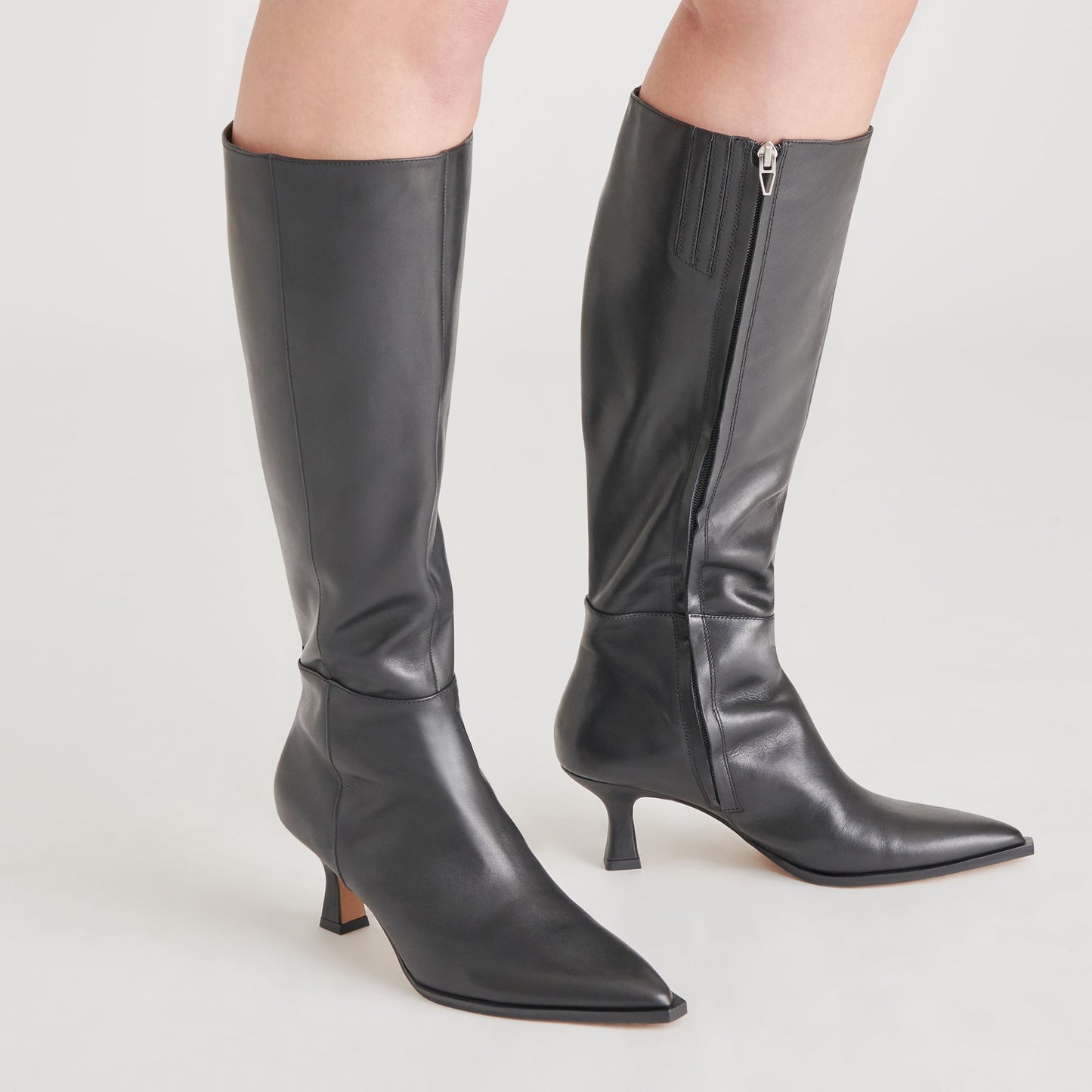 Auggie Black Leather Boots Dolce Vita
