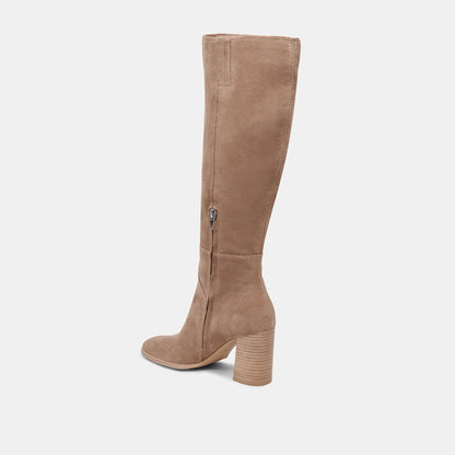 FYNN Boots Truffle Suede Dolce Vita
