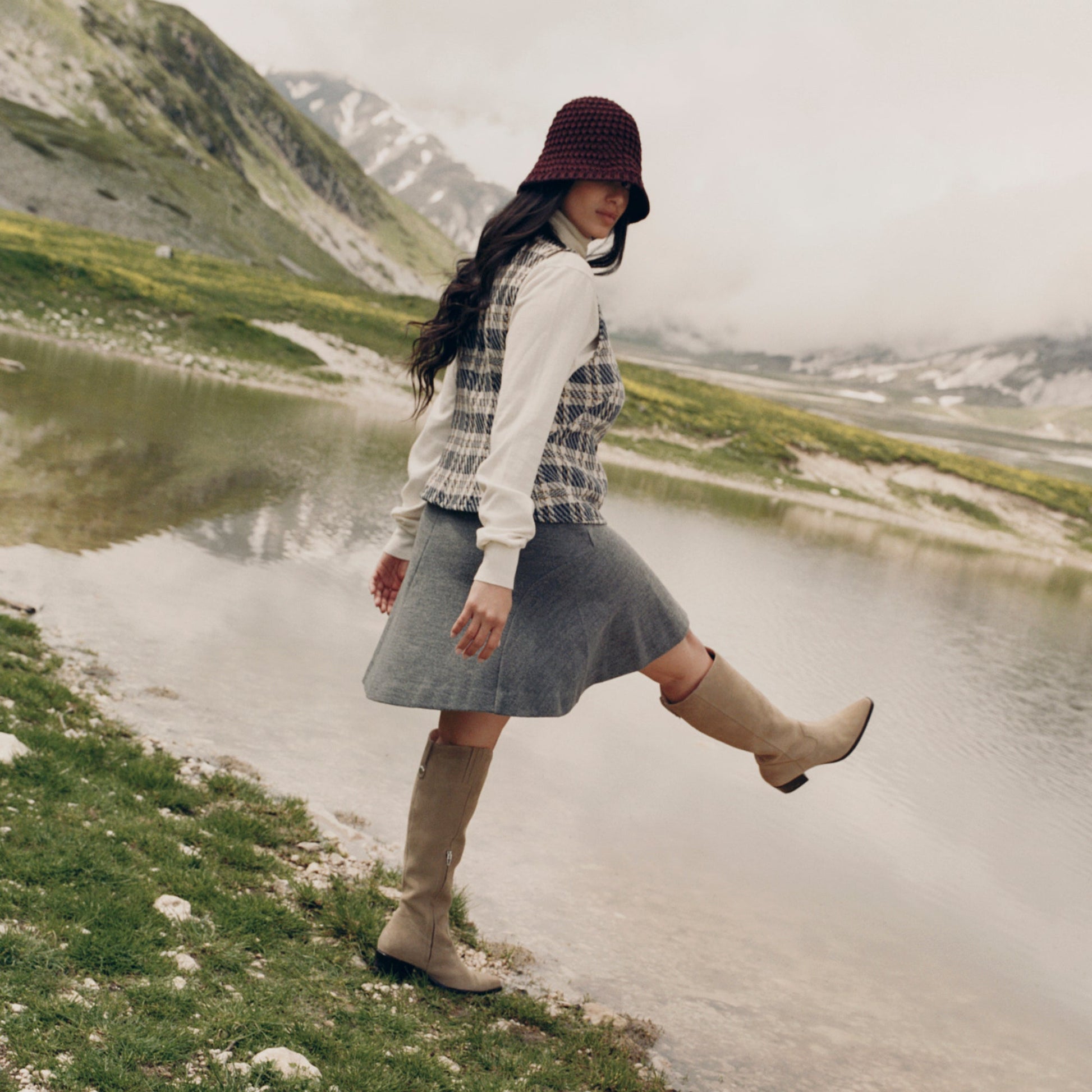 Virona H2O Waterproof Dk Taupe Suede Boots Dolce Vita