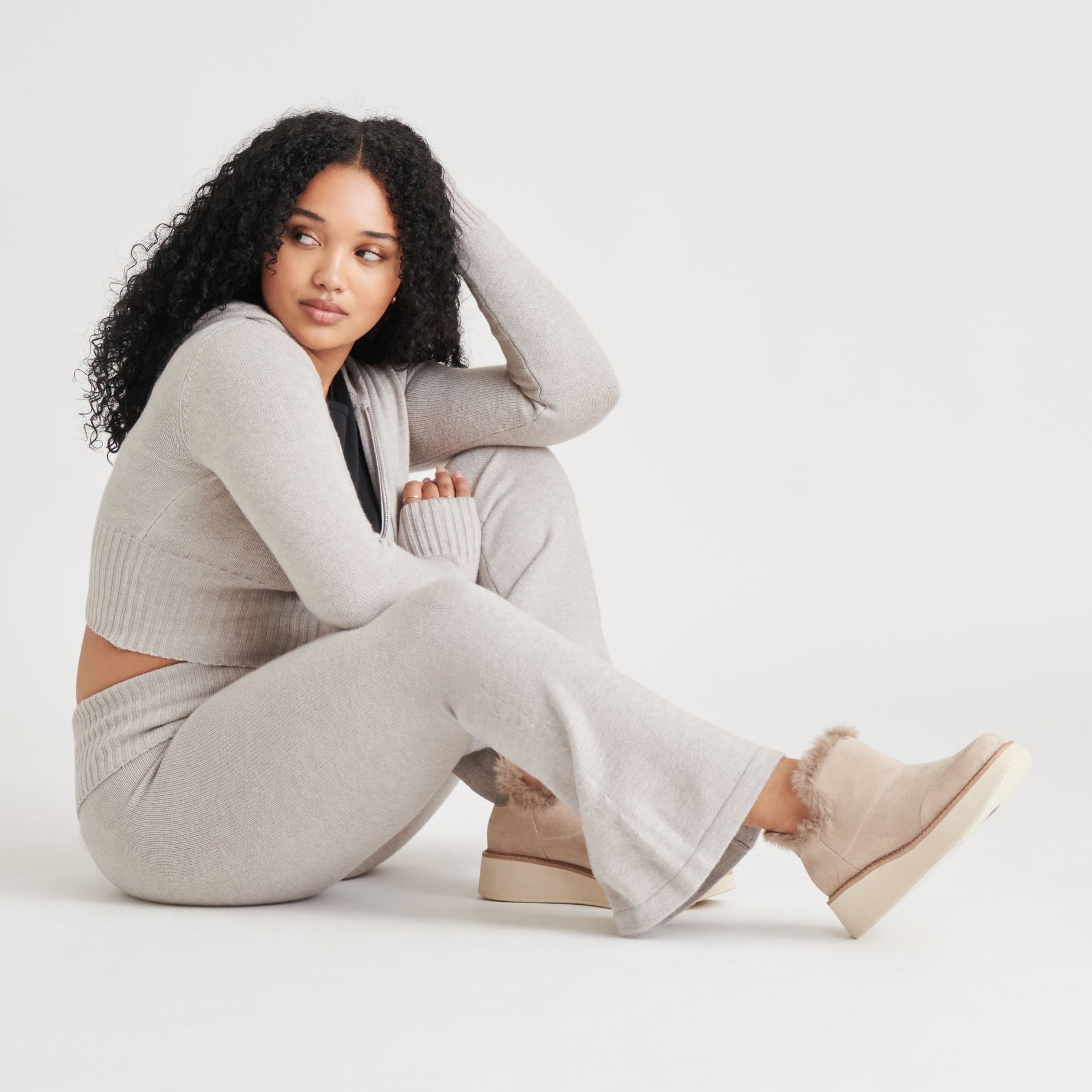 ARDY PLUSH H2O BOOTIES TAUPE SUEDE Dolce Vita
