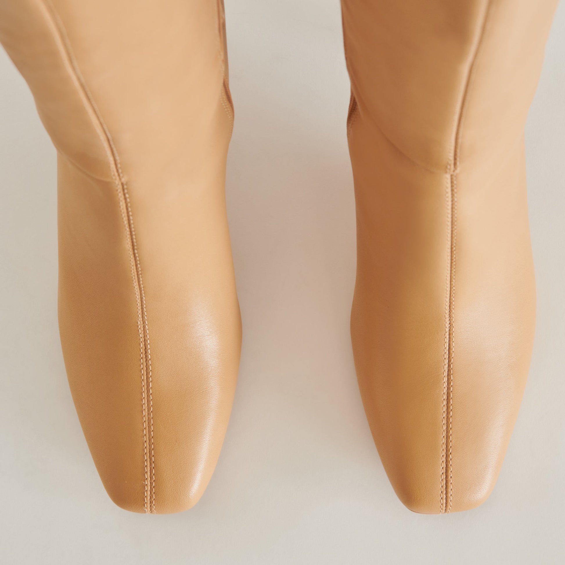 GYRA BOOTS TAN LEATHER Dolce Vita