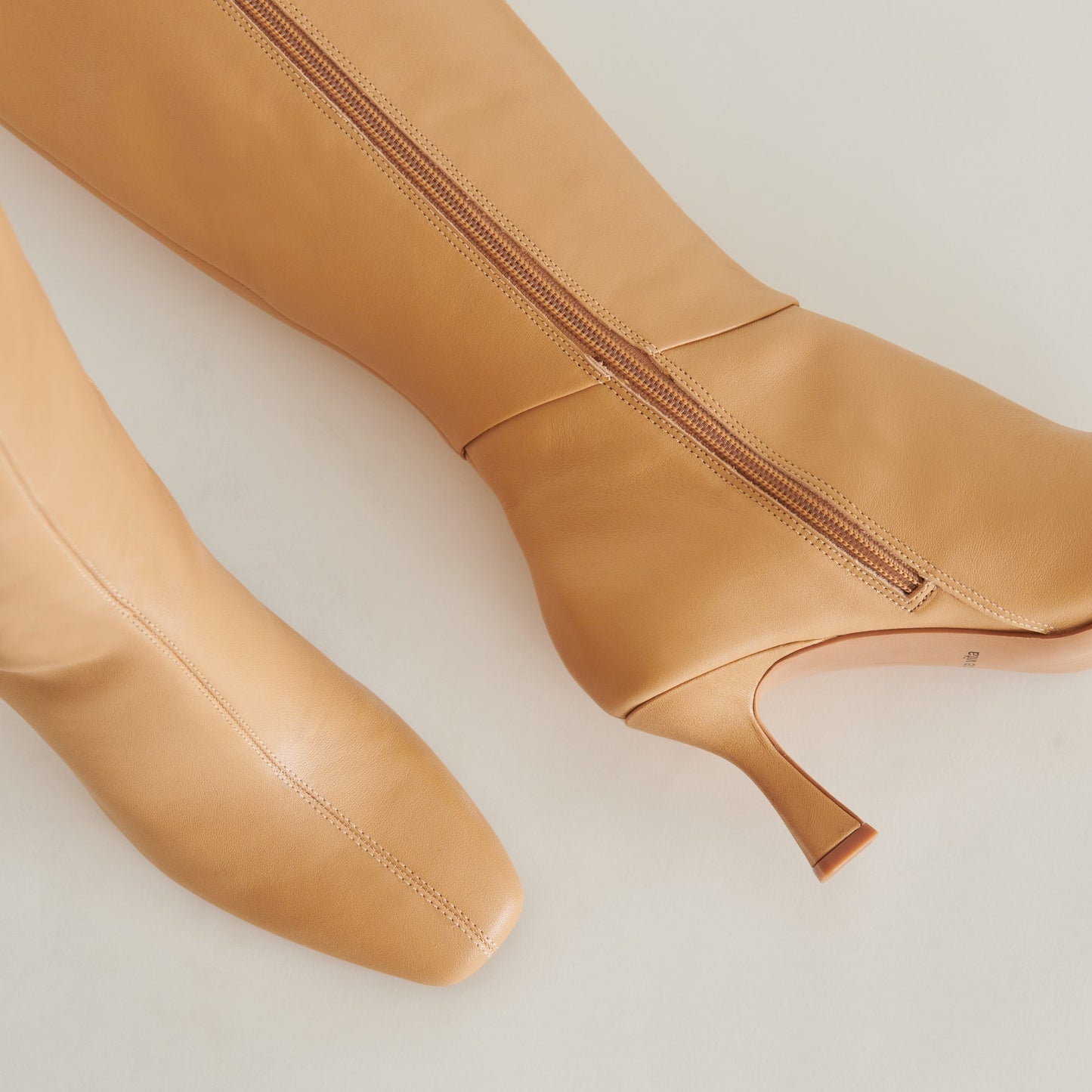 GYRA BOOTS TAN LEATHER Dolce Vita