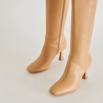 GYRA BOOTS TAN LEATHER Dolce Vita