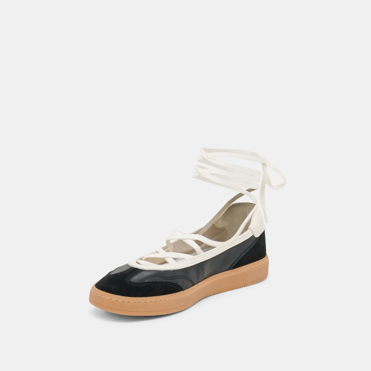 Nyomie Black Leather Sneakers Dolce Vita