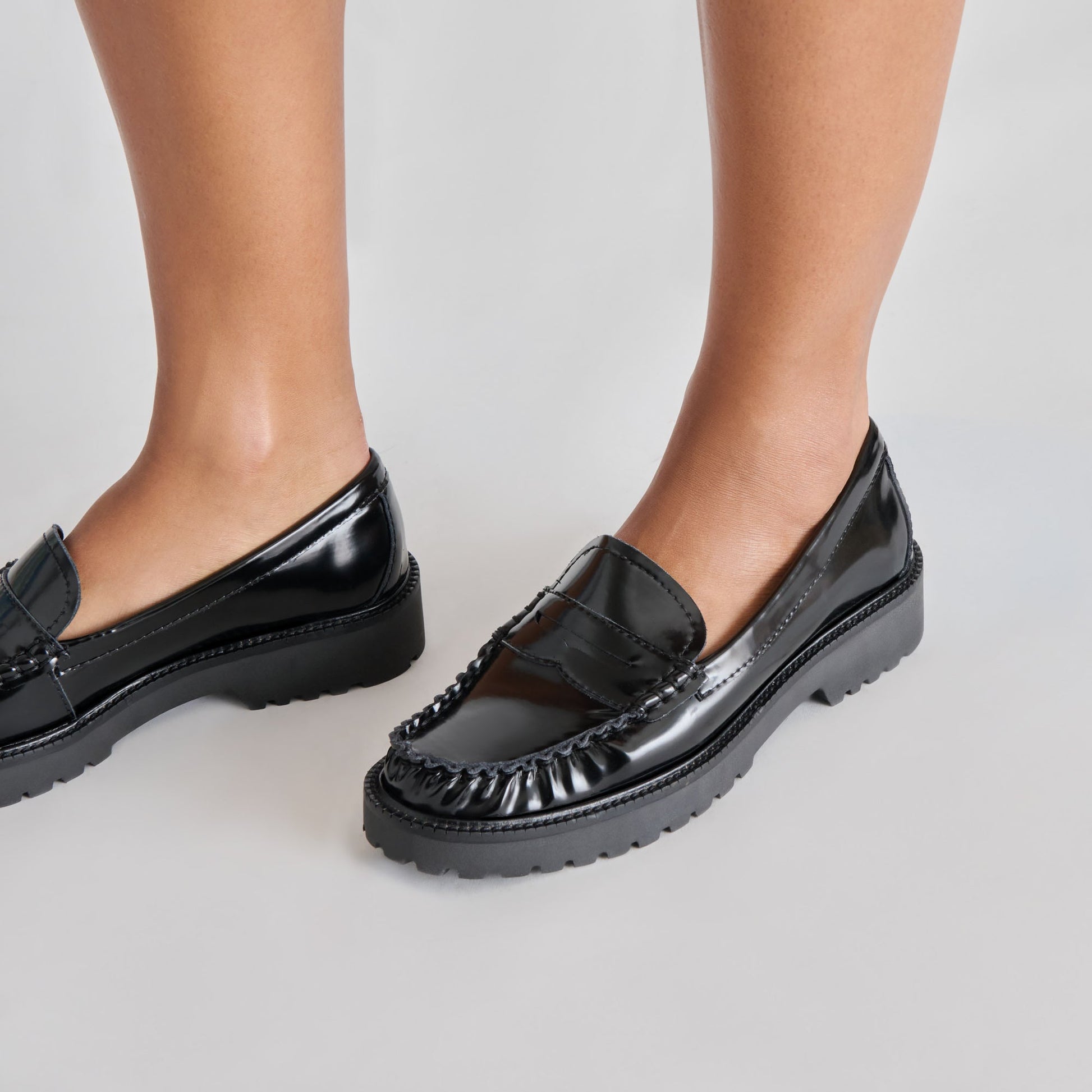 Merek Midnight Boxleather Loafers Dolce Vita