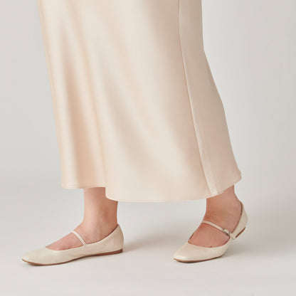 Reyes Wide Ballet Flats Ivory Leather Dolce Vita