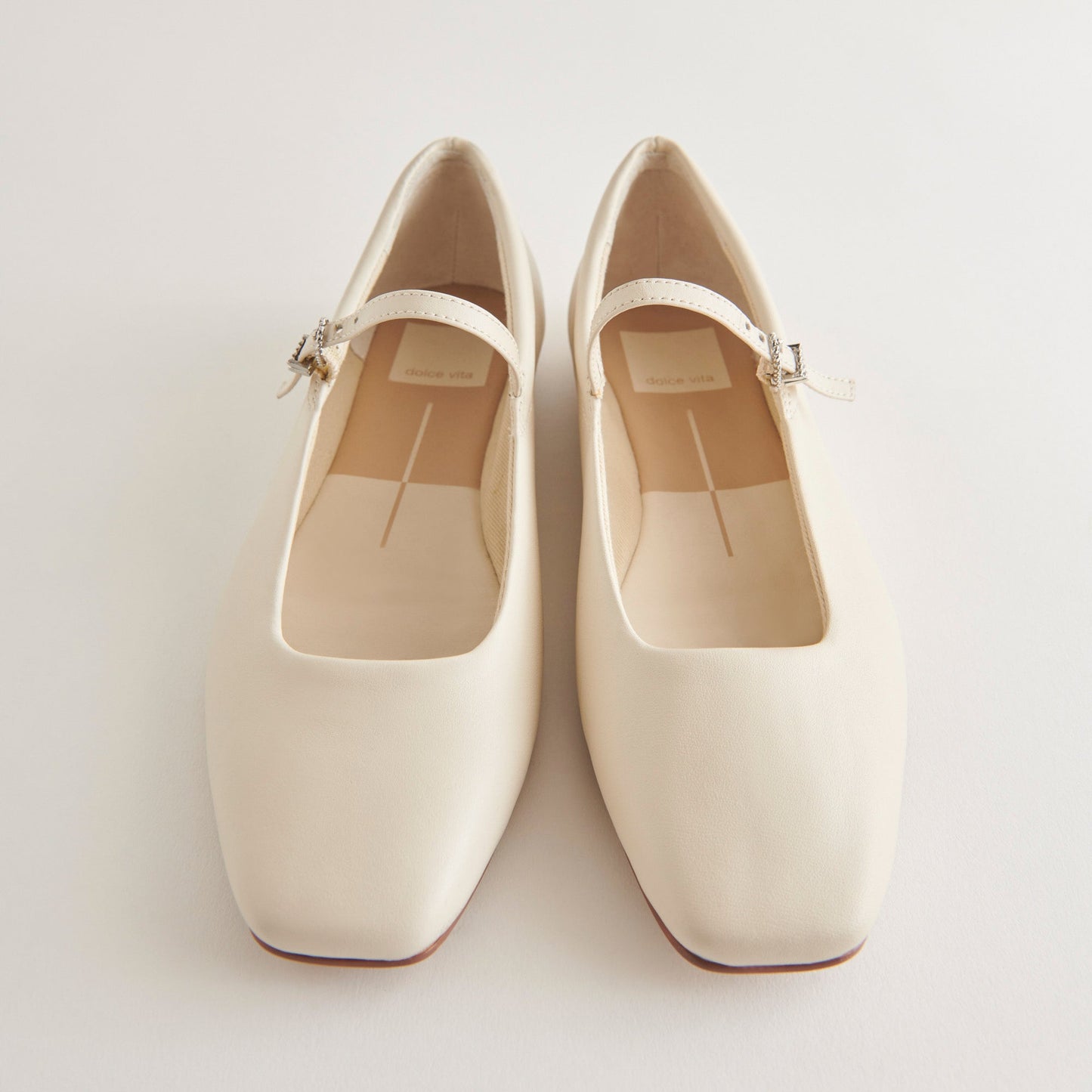 Reyes Wide Ballet Flats Ivory Leather Dolce Vita