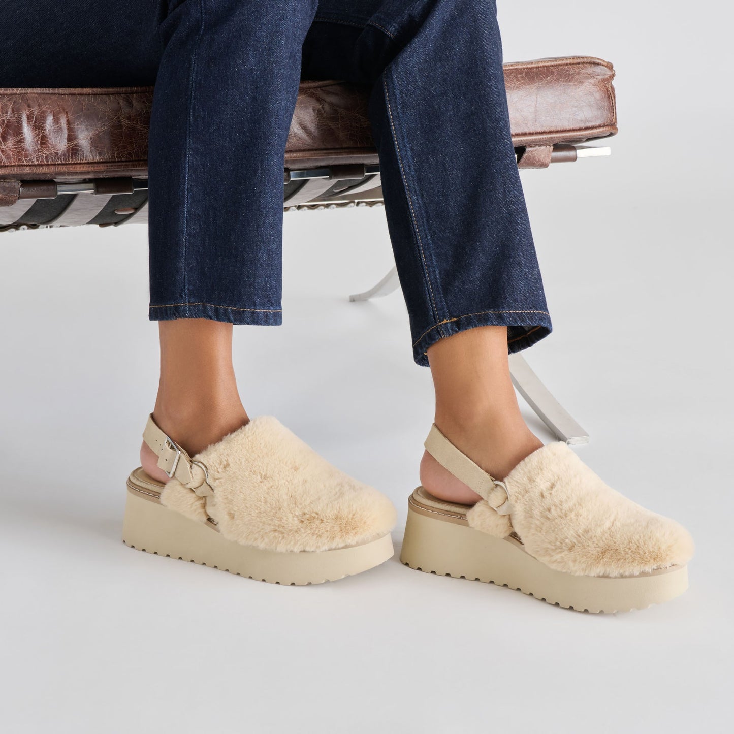 Lansy Natural Plush Flats Dolce Vita