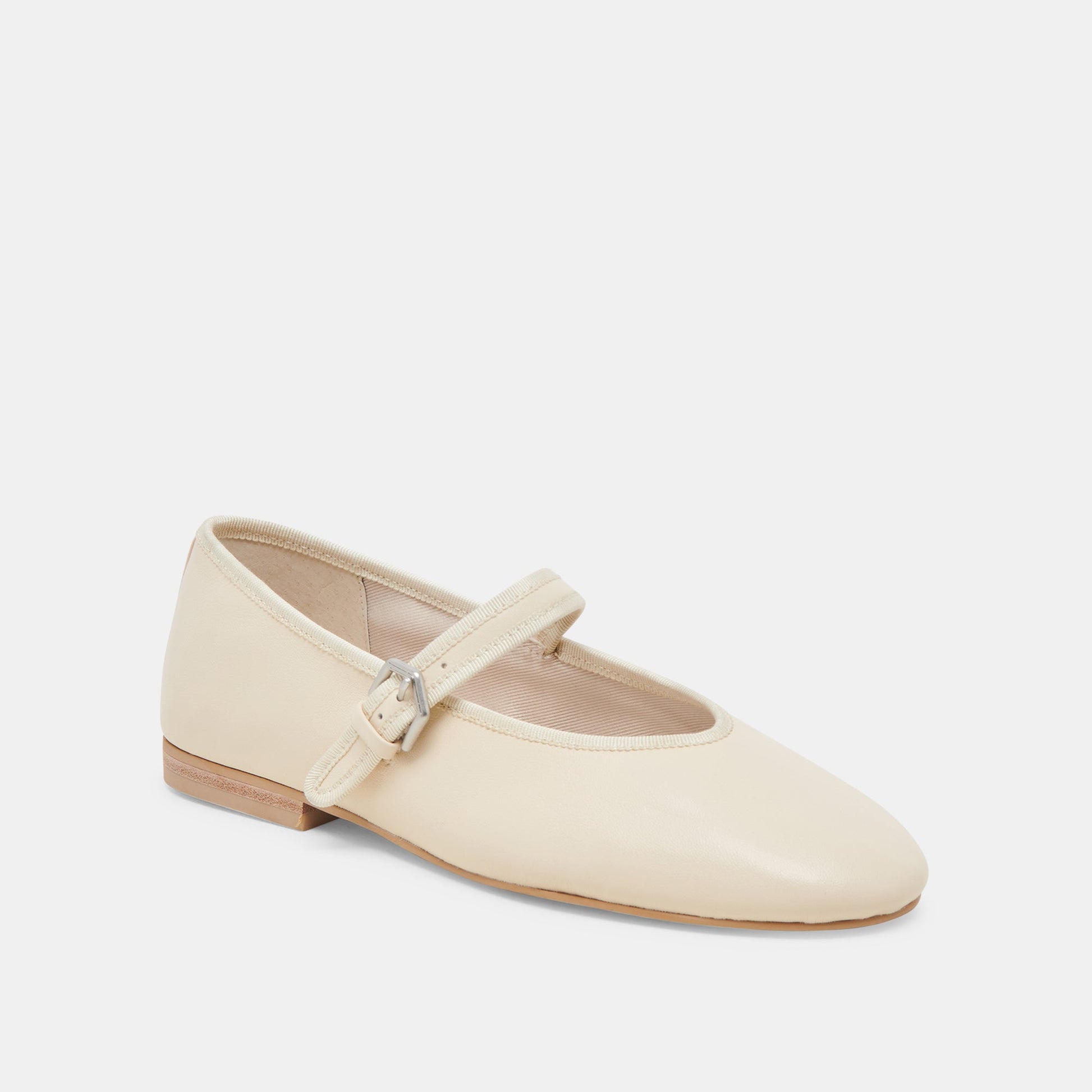 ROSLYN BALLET FLATS CREME LEATHER Dolce Vita
