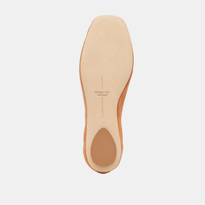 VINNIE BALLET FLATS AMBER SUEDE Dolce Vita