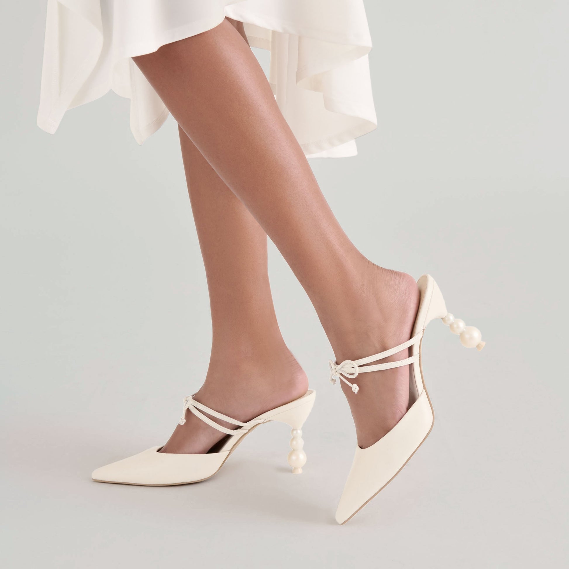 Klaire True White Leather Heels Dolce Vita