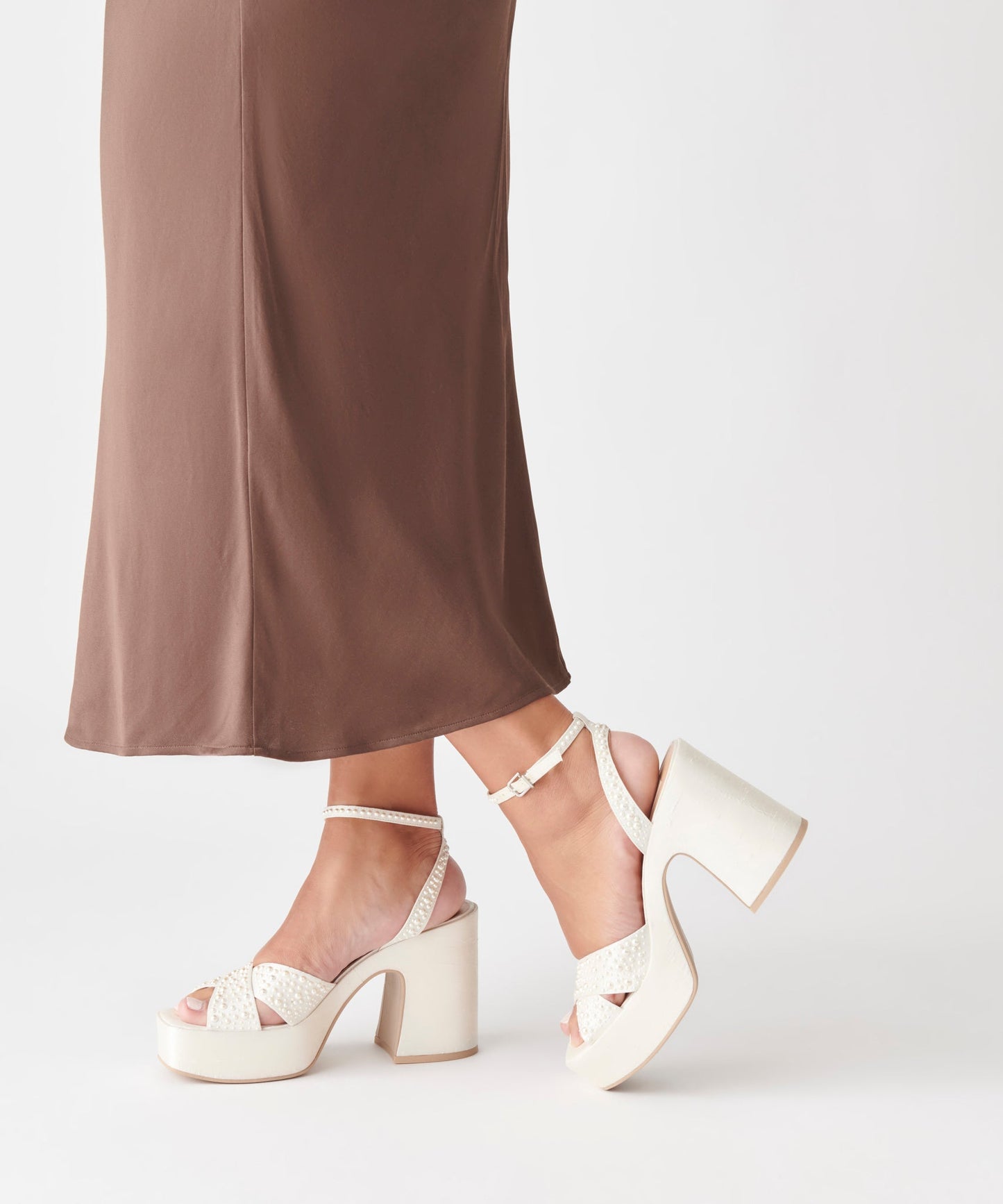 WESSI PEARL HEELS VANILLA PEARLS Dolce Vita