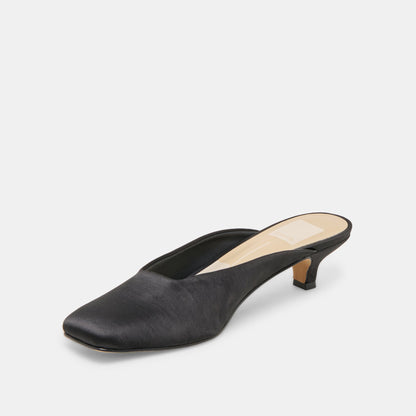 UMARA HEELS ONYX SATIN Dolce Vita