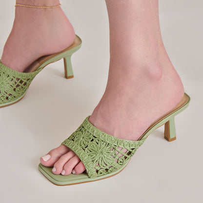 MAYLAH HEELS SAGE MACRAME Dolce Vita