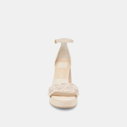 PELTIN PEARL HEELS VANILLA WOVEN RAFFIA Dolce Vita