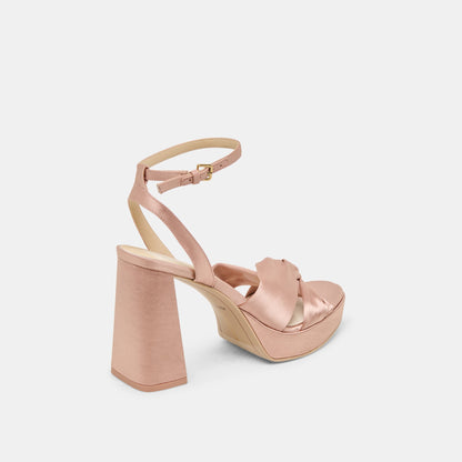 PARLO HEELS BLUSH SATIN Dolce Vita