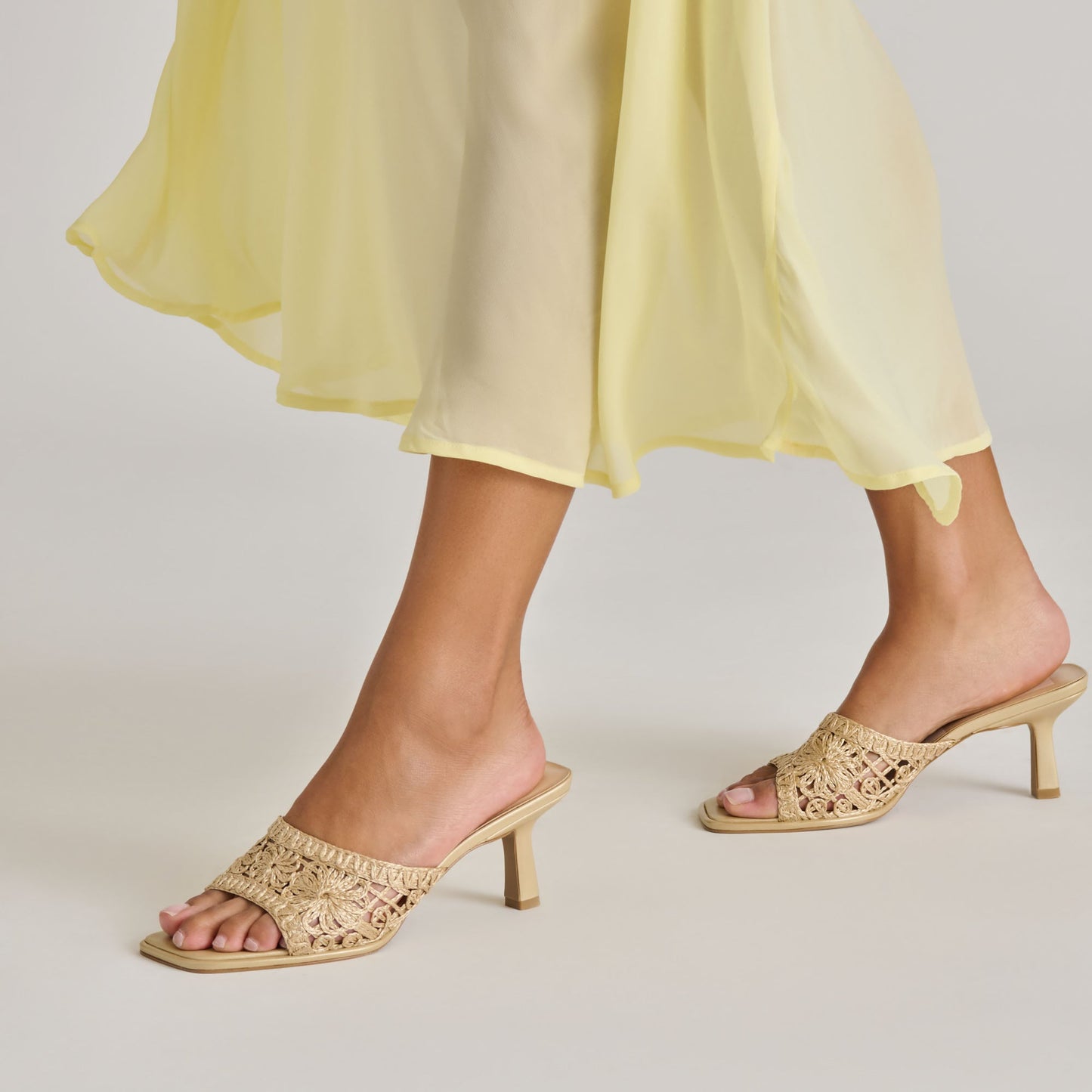 MAYLAH HEELS LIGHT GOLD MACRAME Dolce Vita