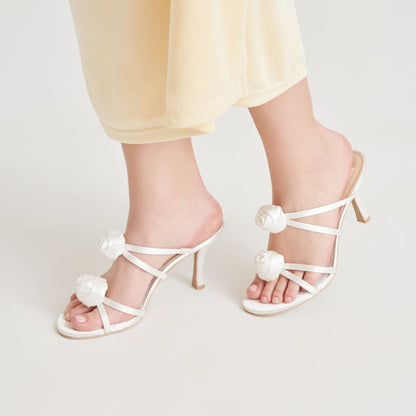 LINZY HEELS TRUE WHITE SATIN Dolce Vita