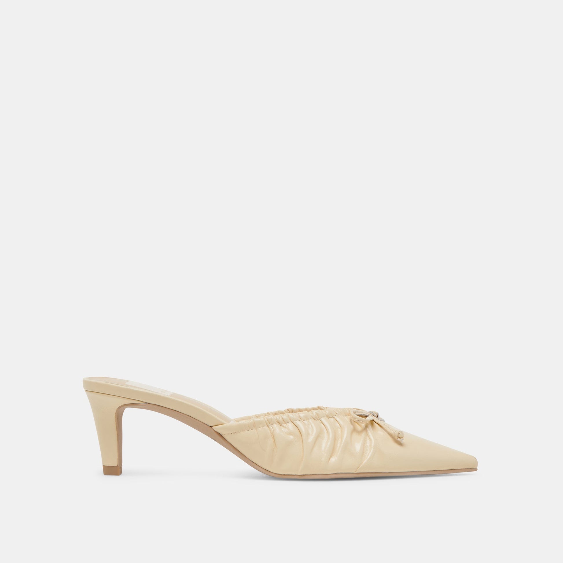KAIRI MID HEELS LIGHT YELLOW CRINKLE PATENT Dolce Vita