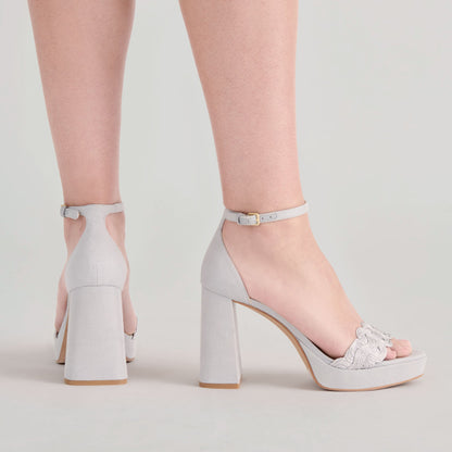 PELTIN HEELS GREY WOVEN RAFFIA Dolce Vita