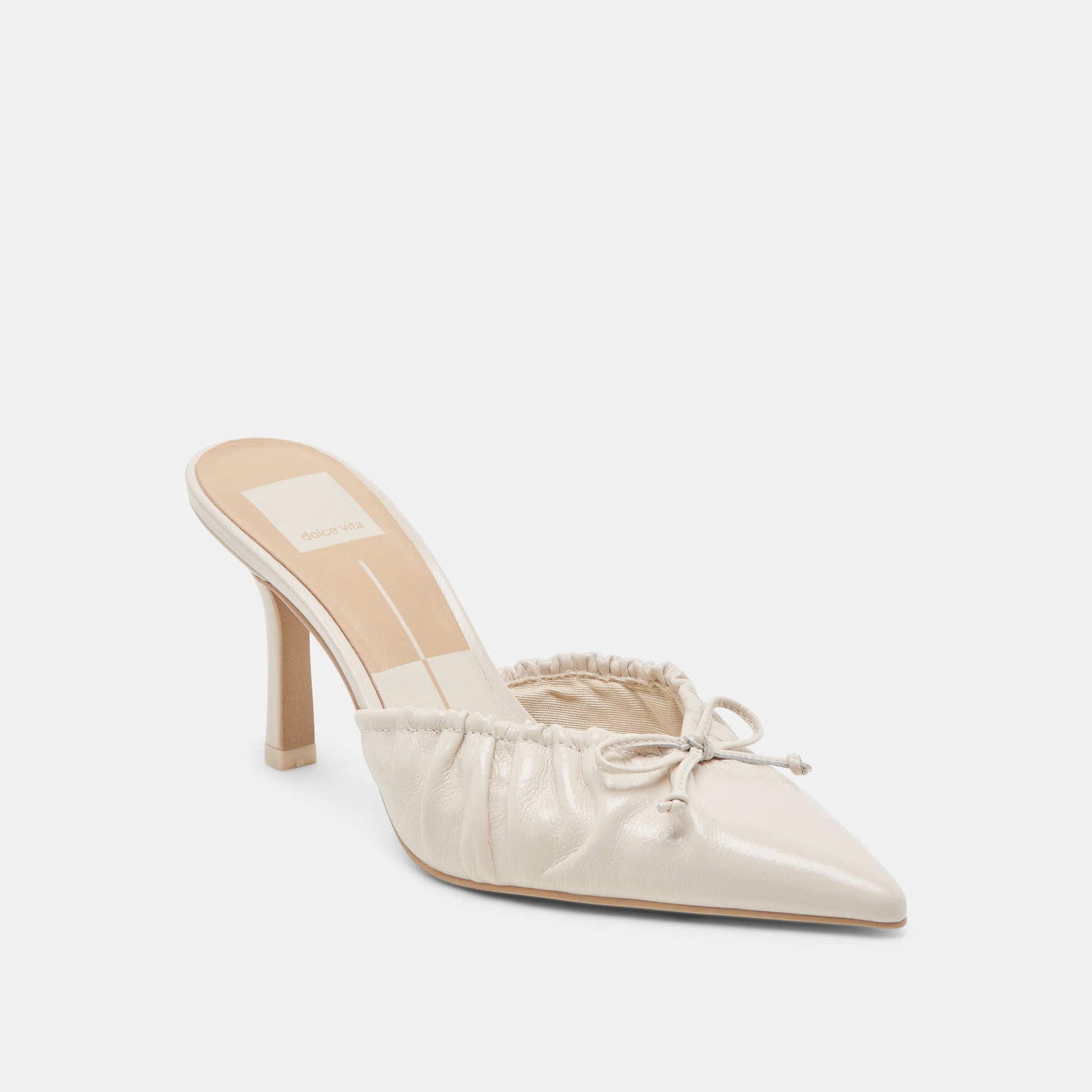 KAIRI HEELS IVORY CRINKLE PATENT Dolce Vita