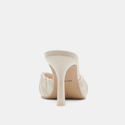 KAIRI HEELS IVORY CRINKLE PATENT Dolce Vita