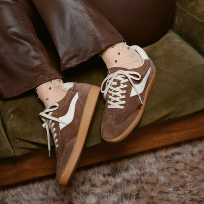 NOTICE SNEAKERS DK BROWN SUEDE Dolce Vita