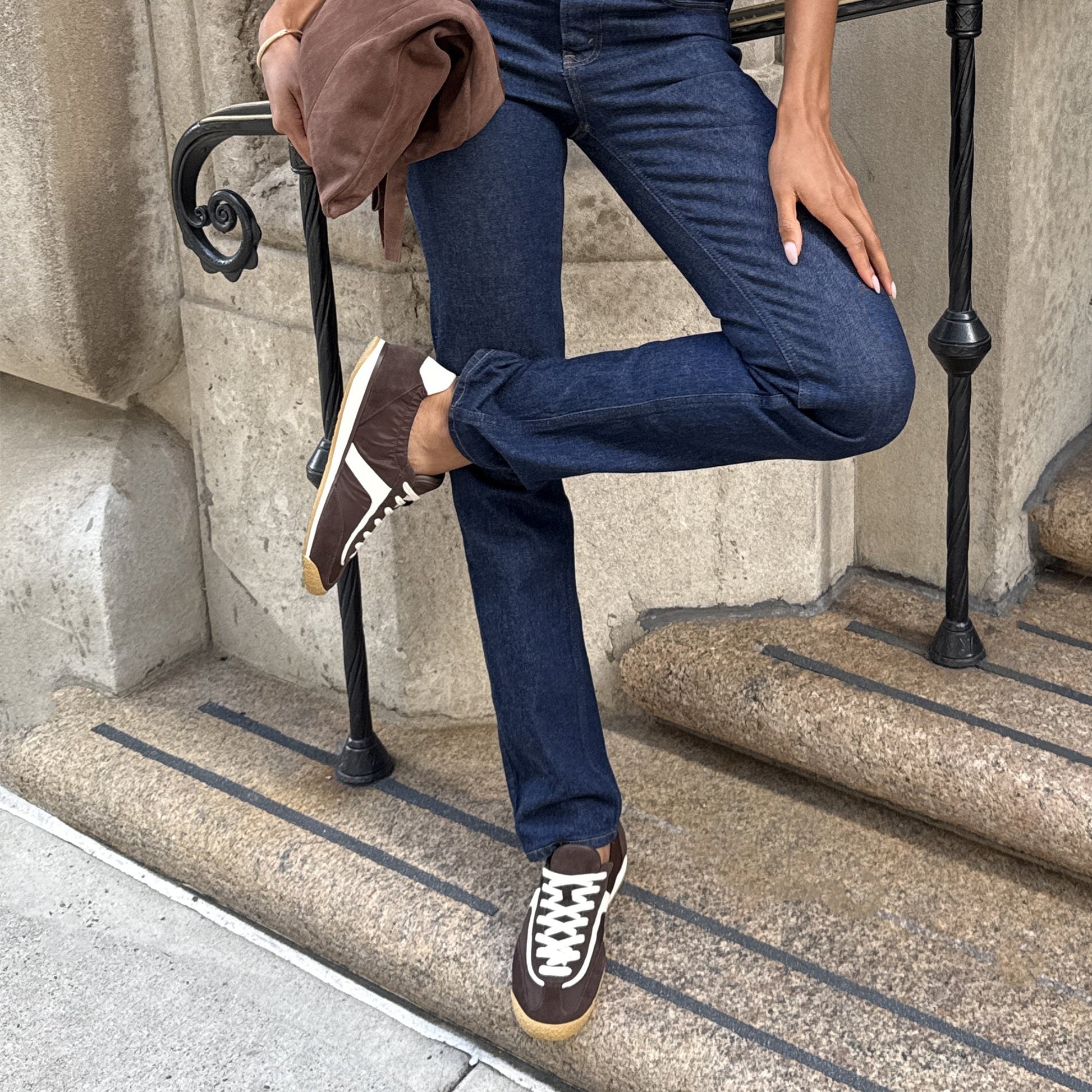 Sariya Dk Brown Nylon Sneakers Dolce Vita
