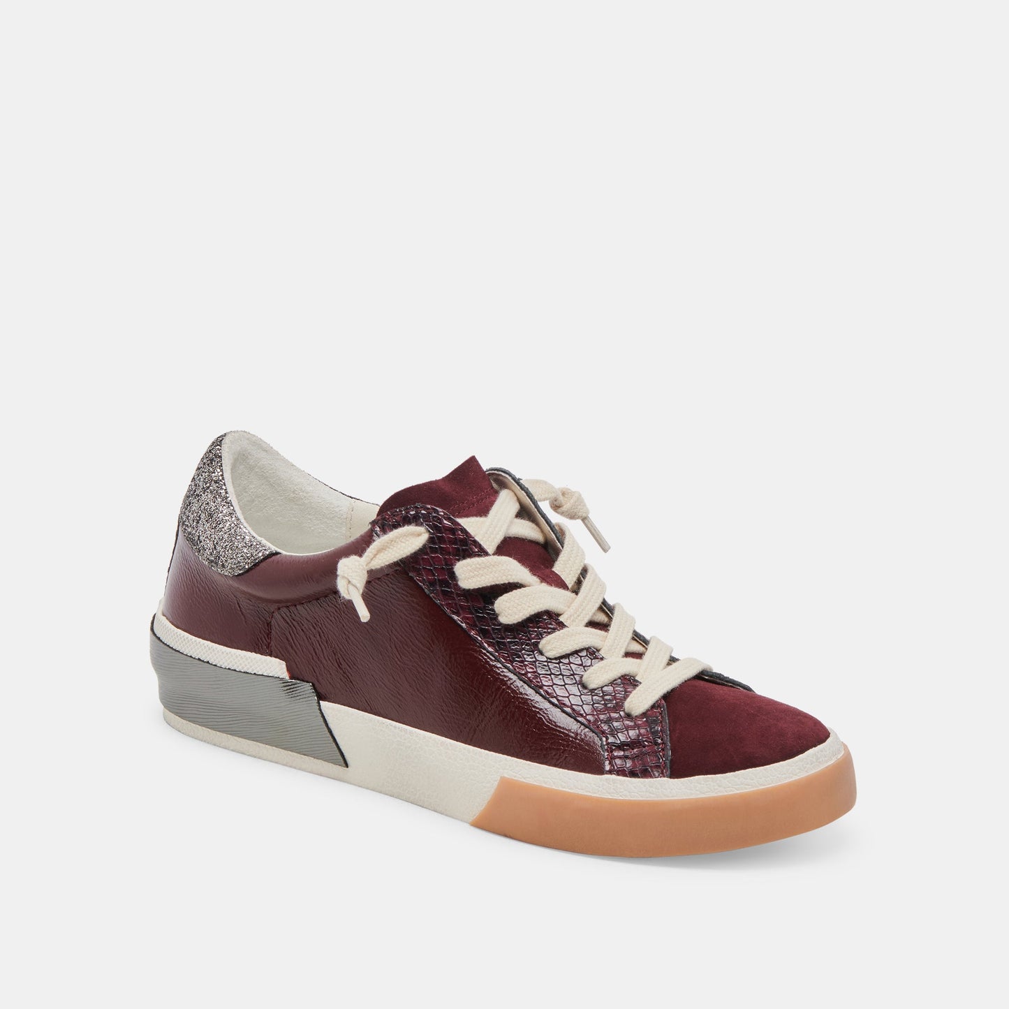 ZINA SNEAKERS BURGUNDY CRINKLE PATENT Dolce Vita