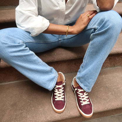 ZINA SNEAKERS BURGUNDY CRINKLE PATENT Dolce Vita