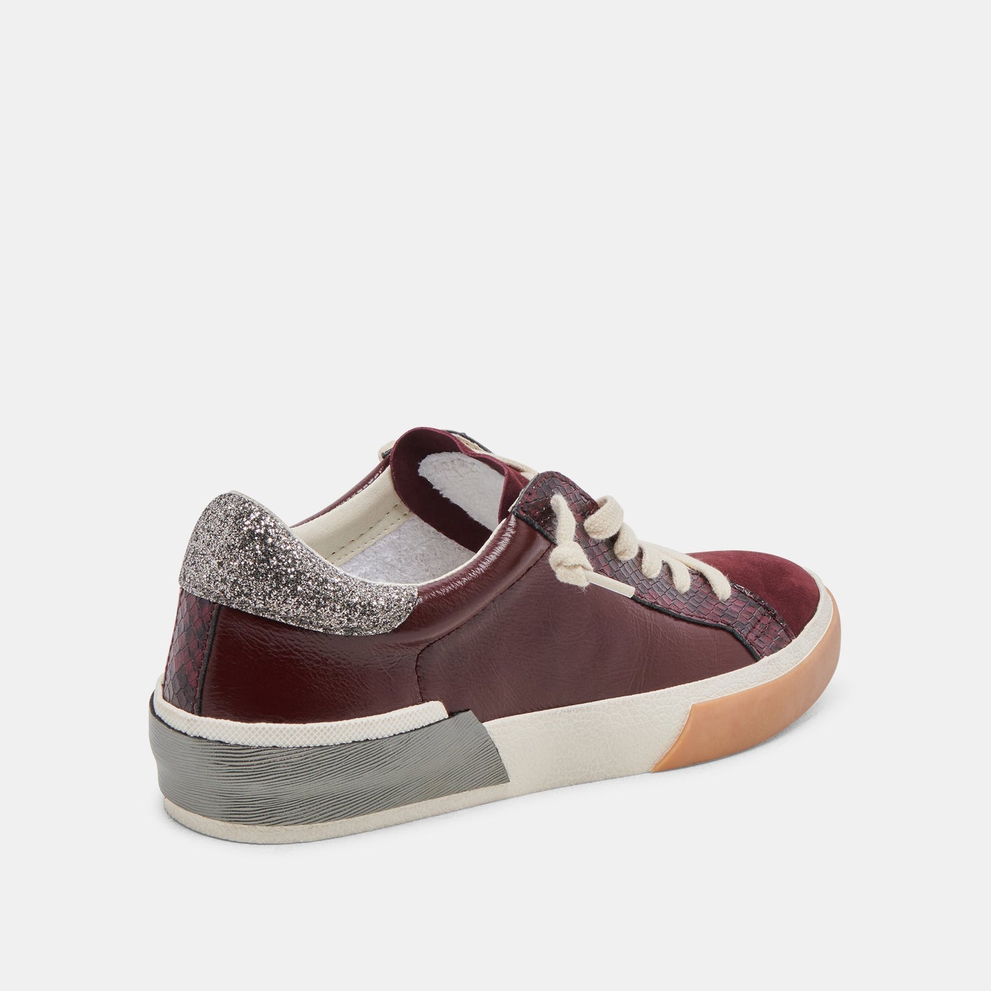 ZINA SNEAKERS BURGUNDY CRINKLE PATENT Dolce Vita