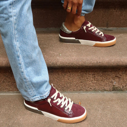 ZINA SNEAKERS BURGUNDY CRINKLE PATENT Dolce Vita