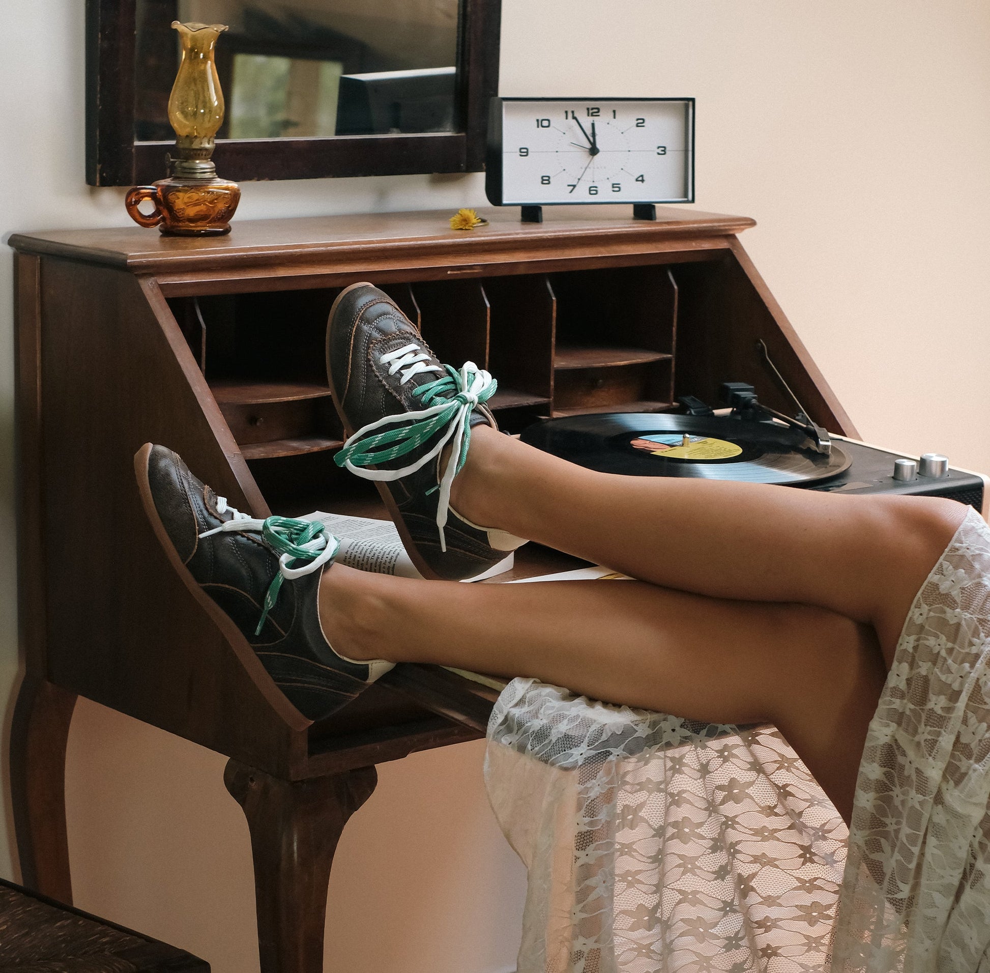 Laini Brown Distressed Leather Sneakers Dolce Vita