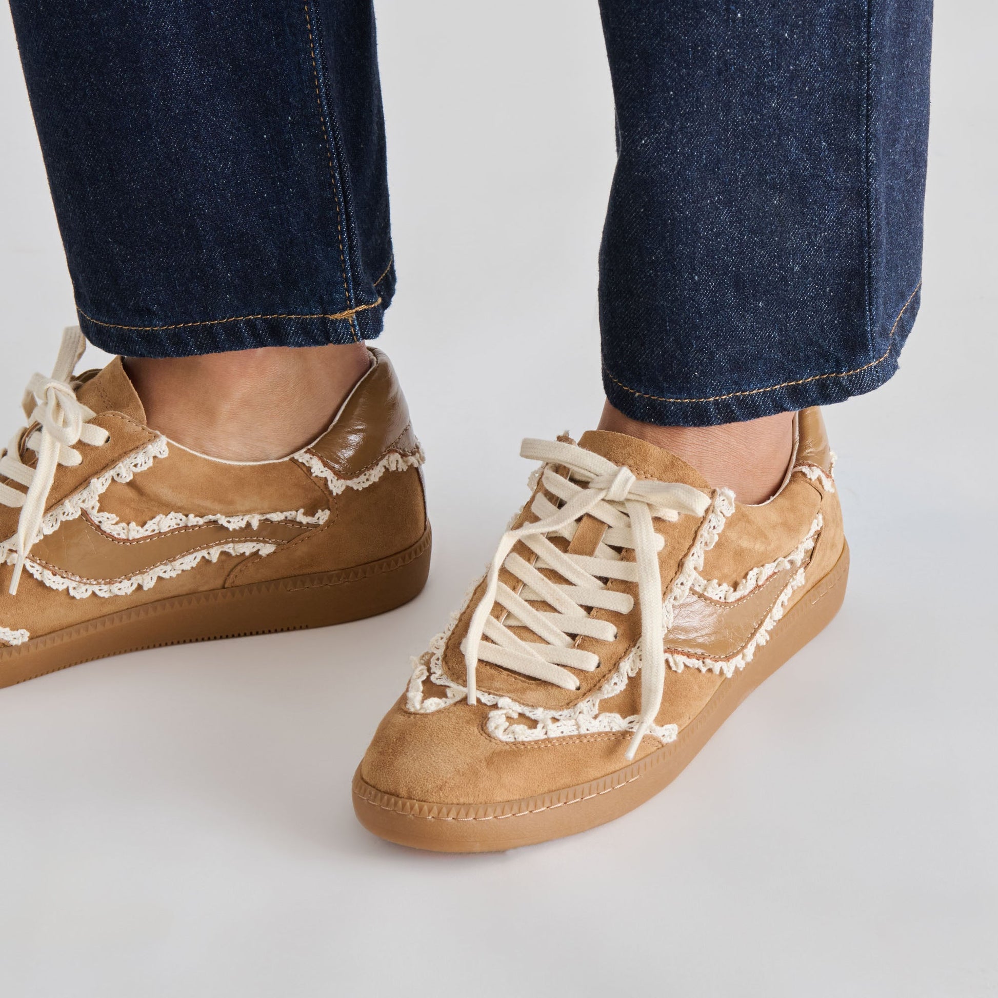 Notice Lace Lt Brown Suede Sneakers Dolce Vita