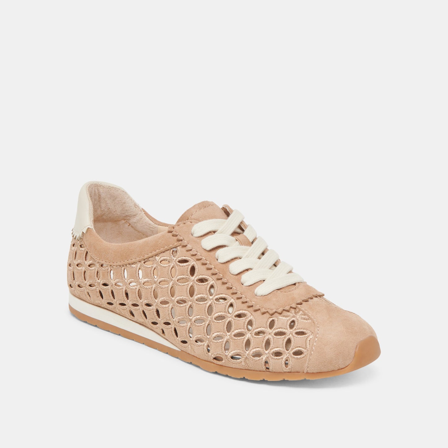 DANIE EYELET PERF SNEAKERS CAMEL SUEDE Dolce Vita