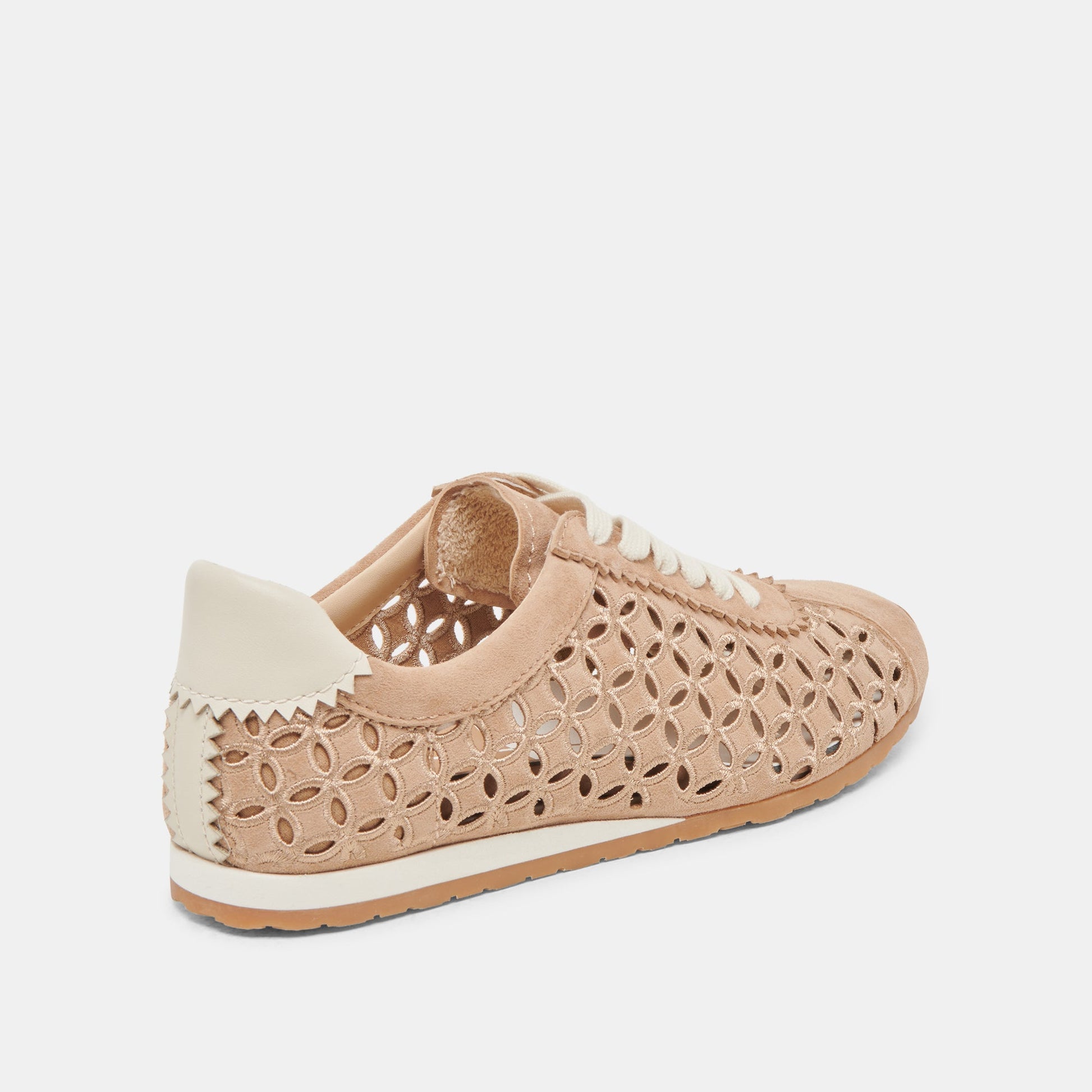 DANIE EYELET PERF SNEAKERS CAMEL SUEDE Dolce Vita