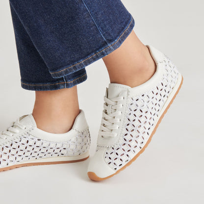 DANIE EYELET PERF SNEAKERS TRUE WHITE LEATHER Dolce Vita