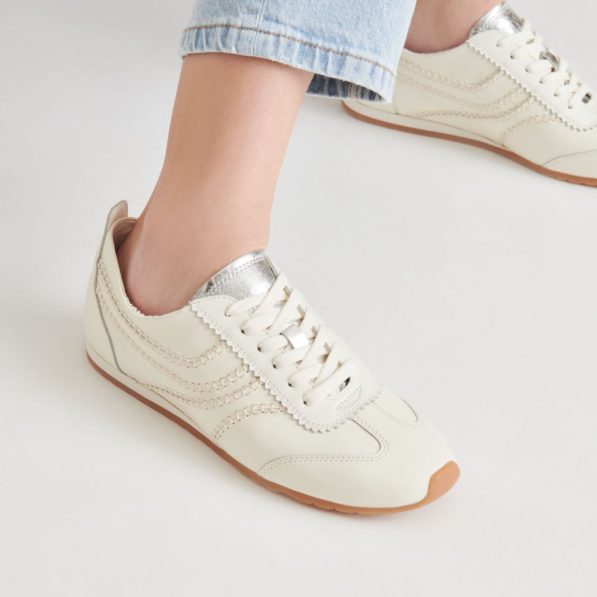 DELANY SNEAKERS OFF WHITE LEATHER Dolce Vita