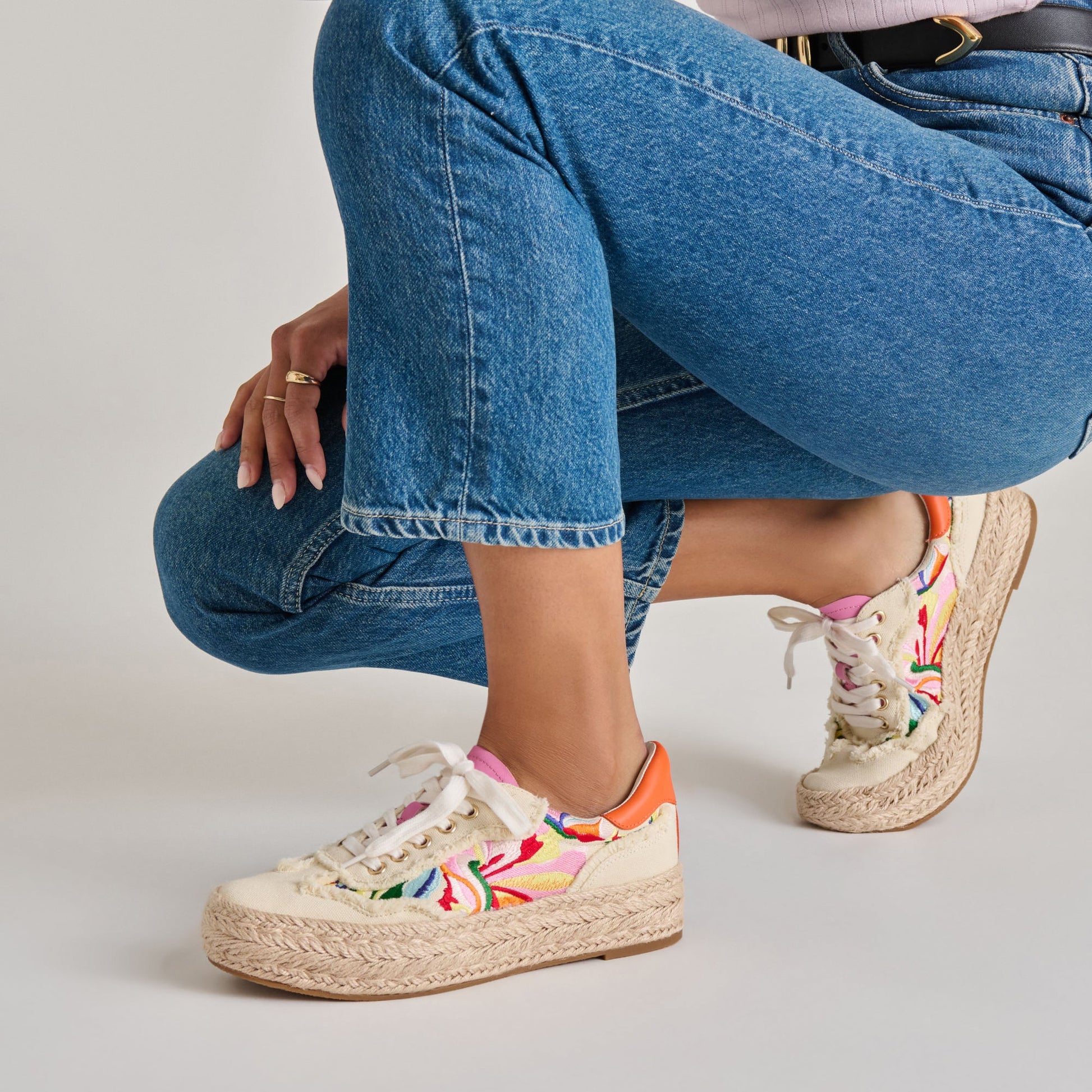 FREDY SNEAKERS FLORAL MULTI CANVAS Dolce Vita