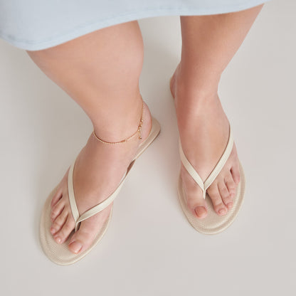 LAYNEY SANDALS IVORY LEATHER Dolce Vita