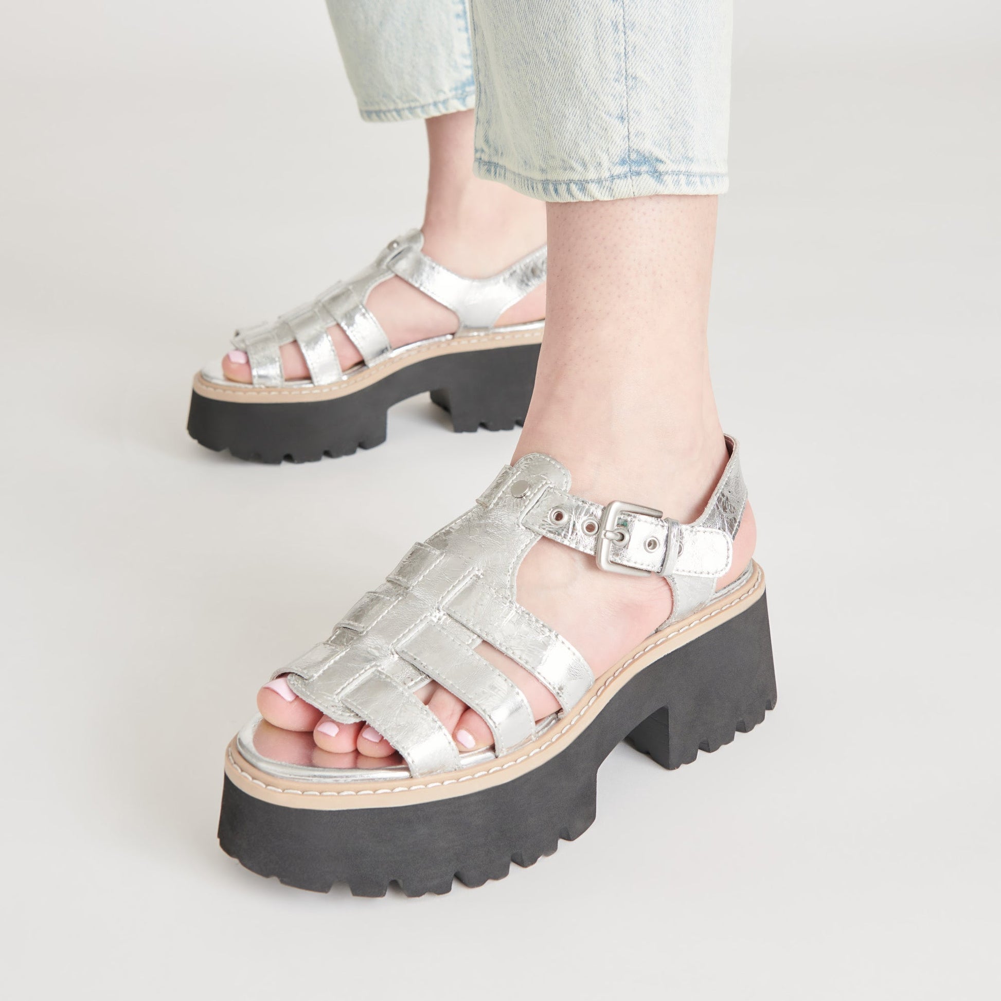 LATICE SANDALS SILVER DISTRESSED LEATHER Dolce Vita
