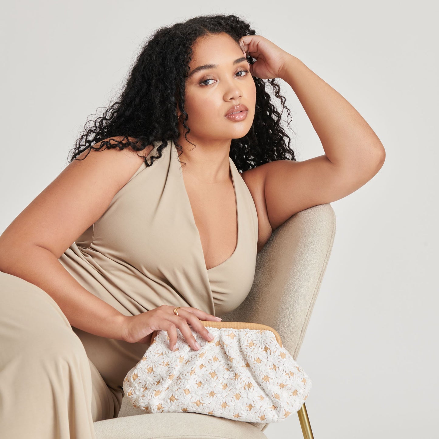 FIORE CLUTCH EMBROIDERED NATURAL RAFFIA Dolce Vita